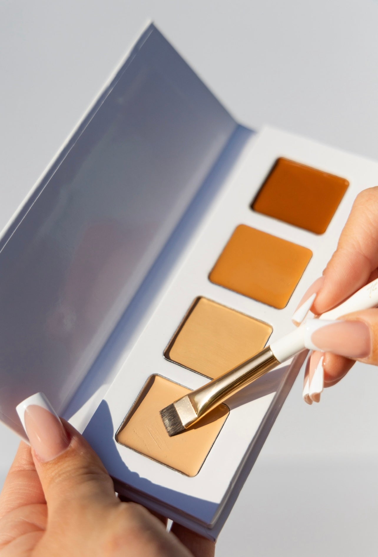 Brow Enhancing Concealer Palette